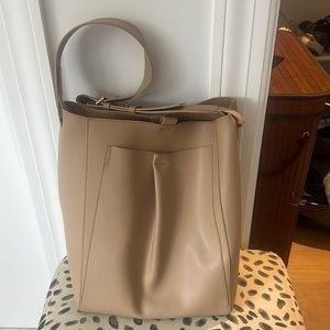 Everlane Italian Leather Studio Bag